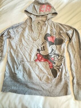 Disney Minnie Mouse Woman's Gray Hoodie Top